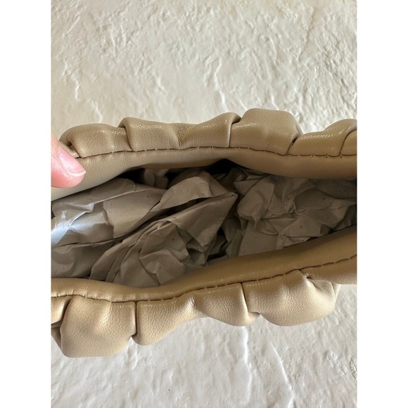 Tan Khaki Scrunchie Shoulder Bag - Picture 5 of 7